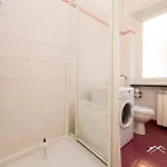 Apartman 8m| 2br| Parking By Tilo *