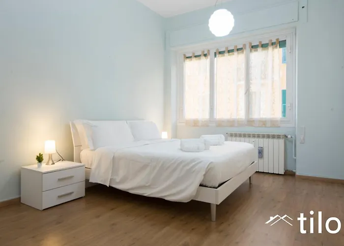 8m| 2br| Parking By Tilo Apartman Genova